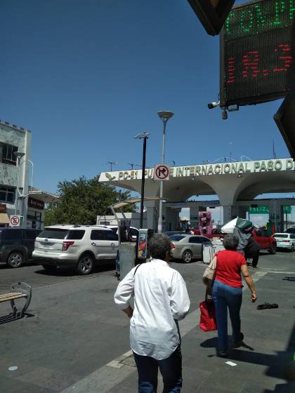Fila puente santa fe hasta más de la mitad de la avenida Juárez 