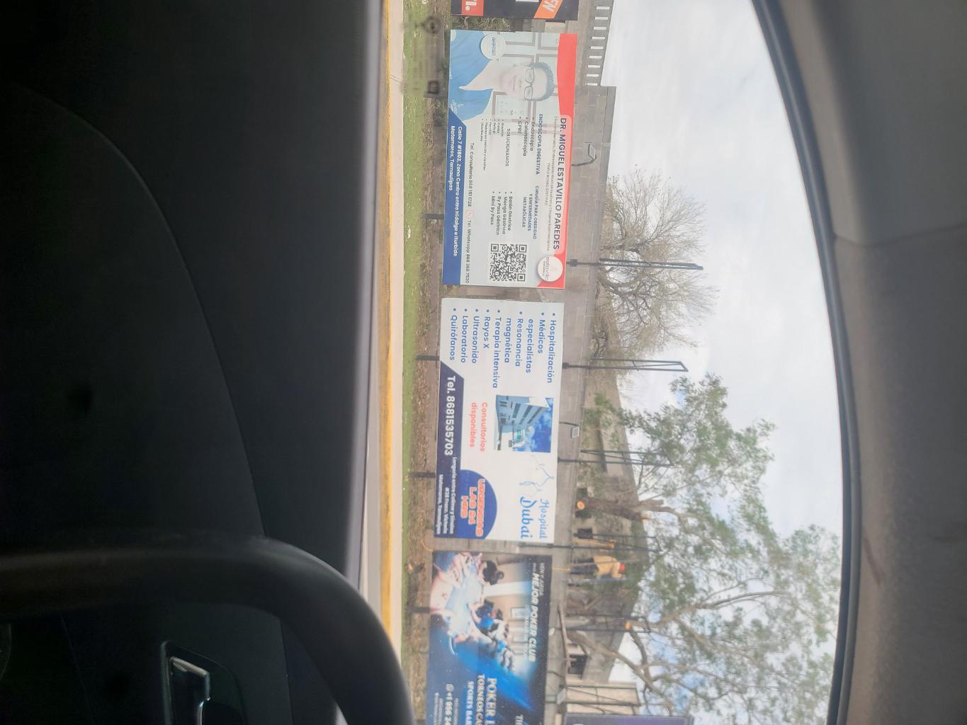 Fila super lenta,comenzamos en papagayo y apenas vamos aqui.
Llevamos 40 min